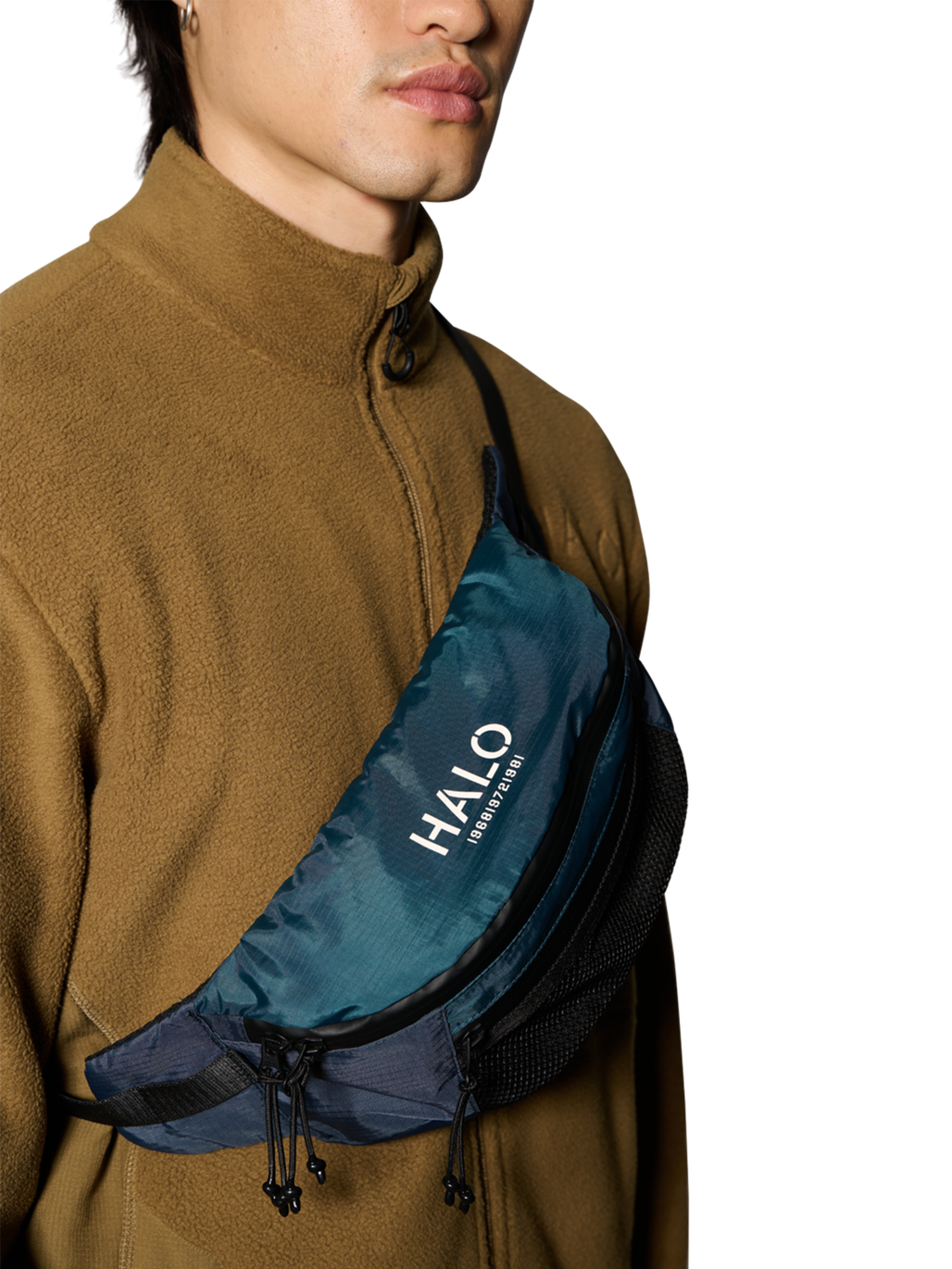 HALO CROSSBODY BAG, BLUE NIGHTS, model