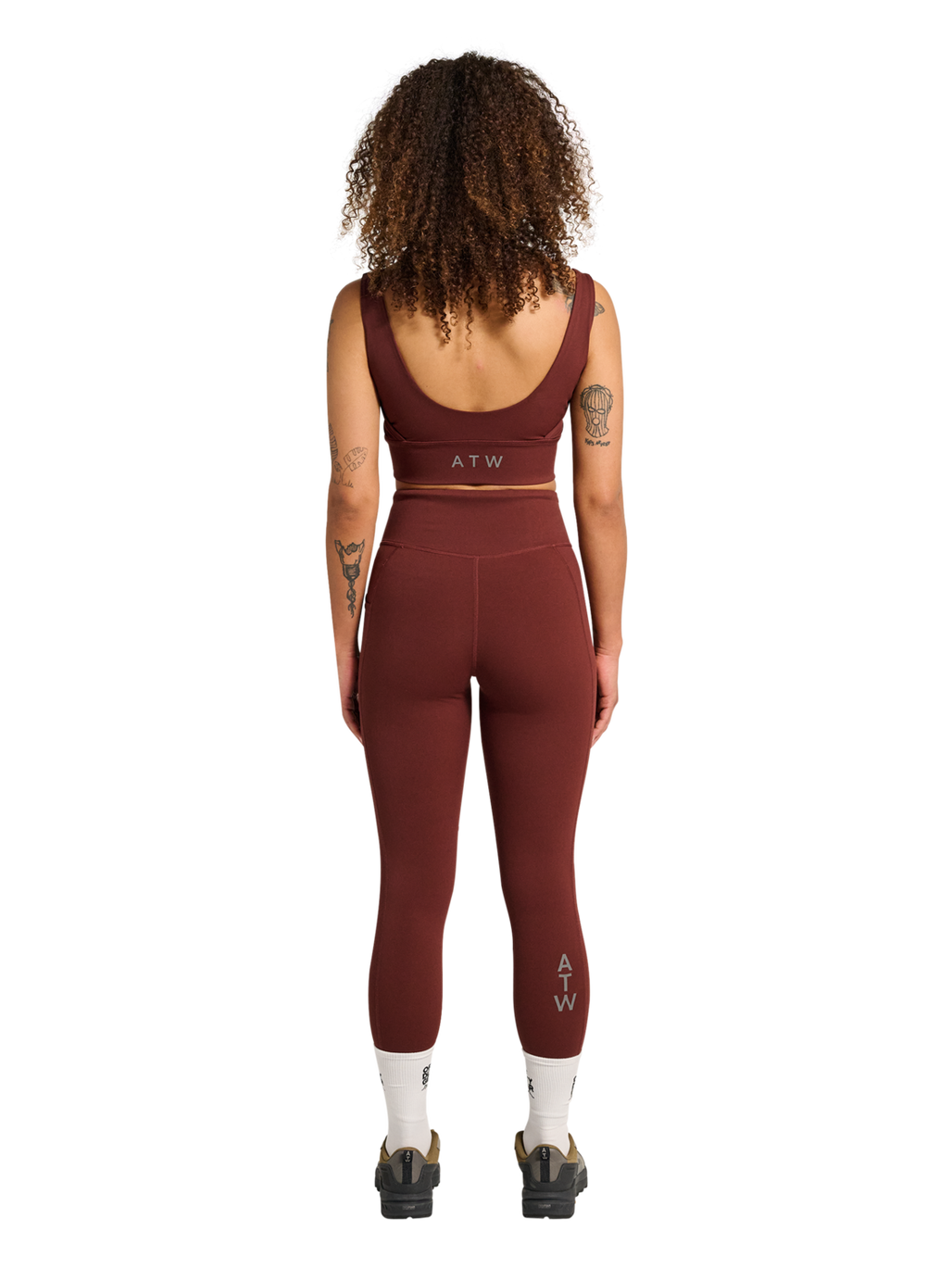 HALO WOMEN TRAINING BRA, BITTER CHOCOLATE, model