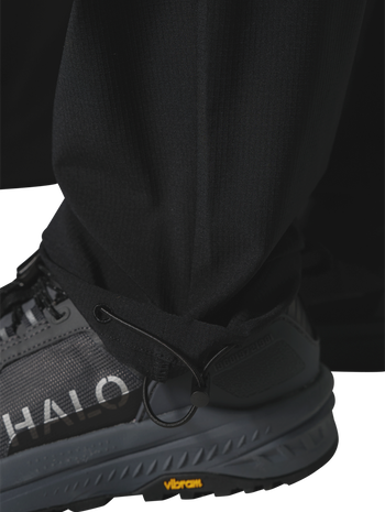 HALO TECH PANTS, BLACK, model
