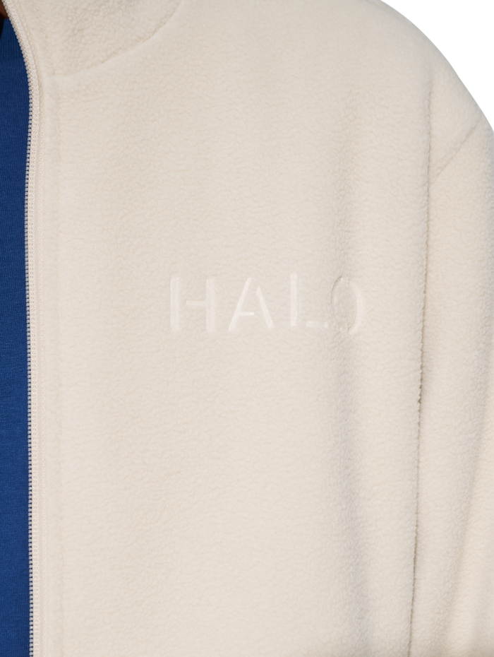 HALO ATW TEDDY FLEECE JACKET, OYSTER GRAY, model
