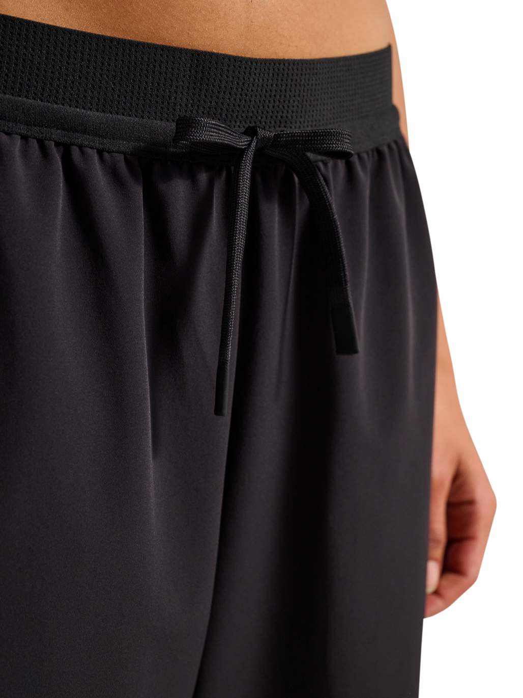 HALO REAPER RELAXED PANTS, BLACK, model
