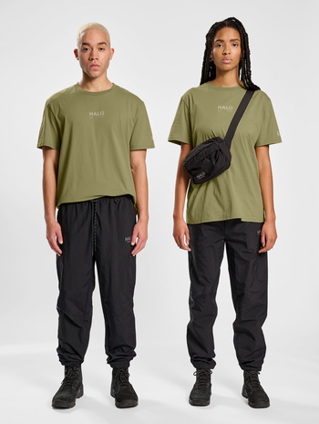 HALO COTTON T-SHIRT, GRAY GREEN, model