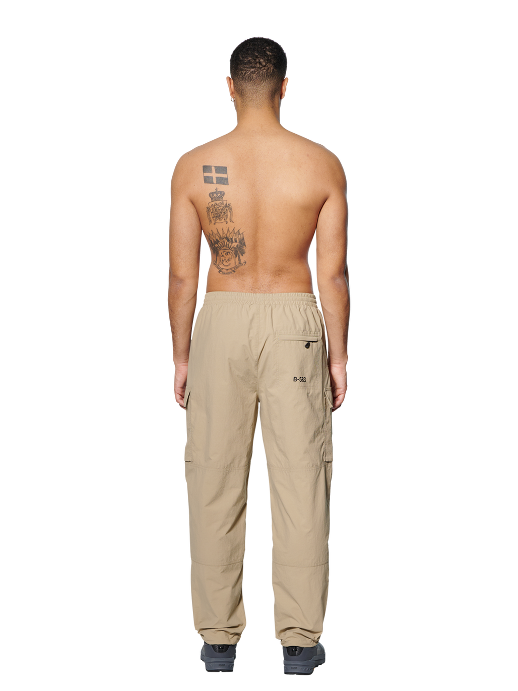 HALO RANGER PANTS, CHINCHILLA, model