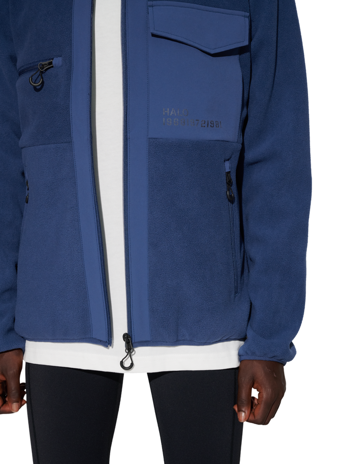HALO PANELED FLEECE JACKET, SARGASSO SEA, model