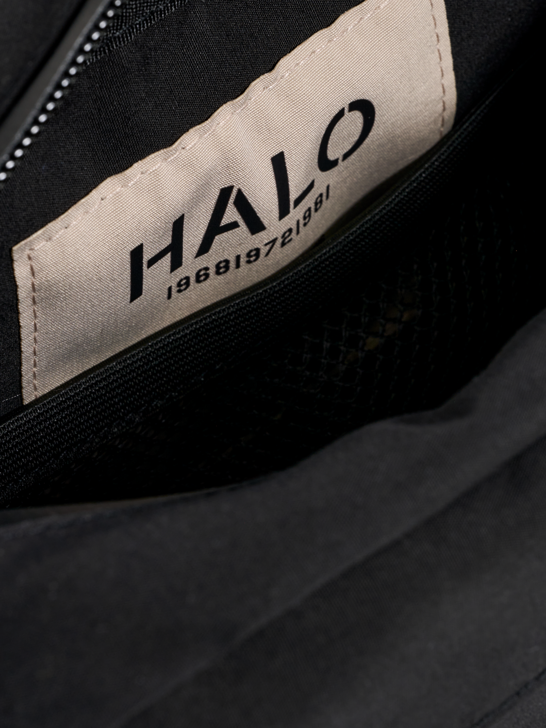 HALO DURA WAISTBAG, BLACK, packshot