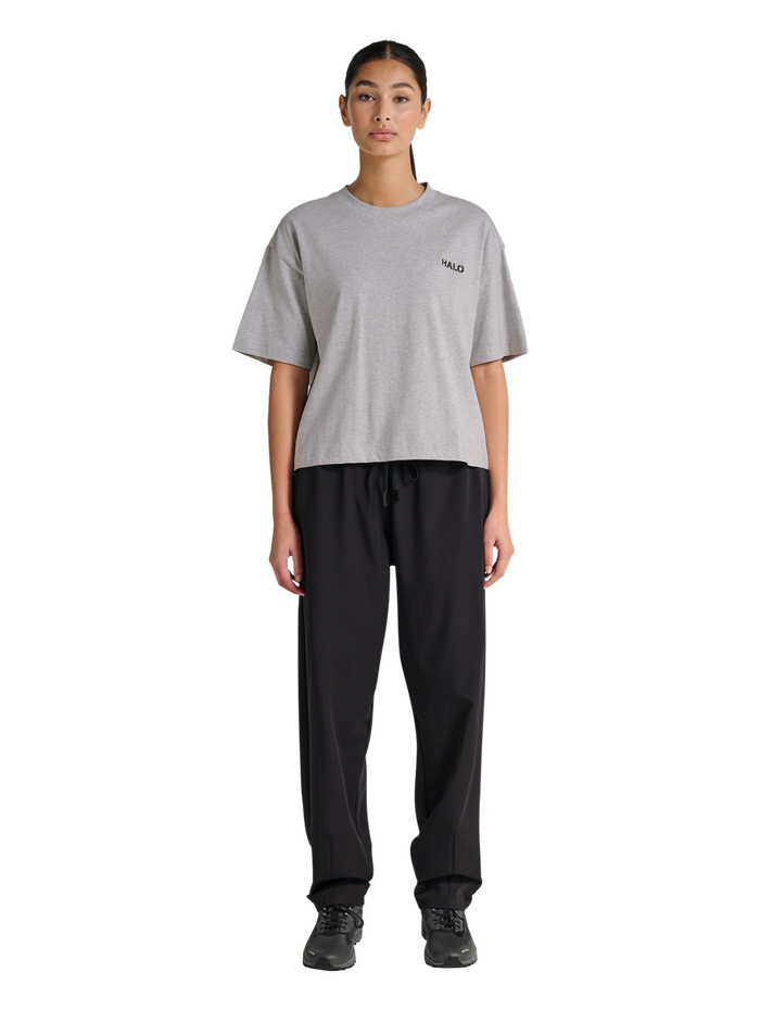 HALO WOMEN LOGO T-SHIRT, LIGHT GREY MELANGE, model