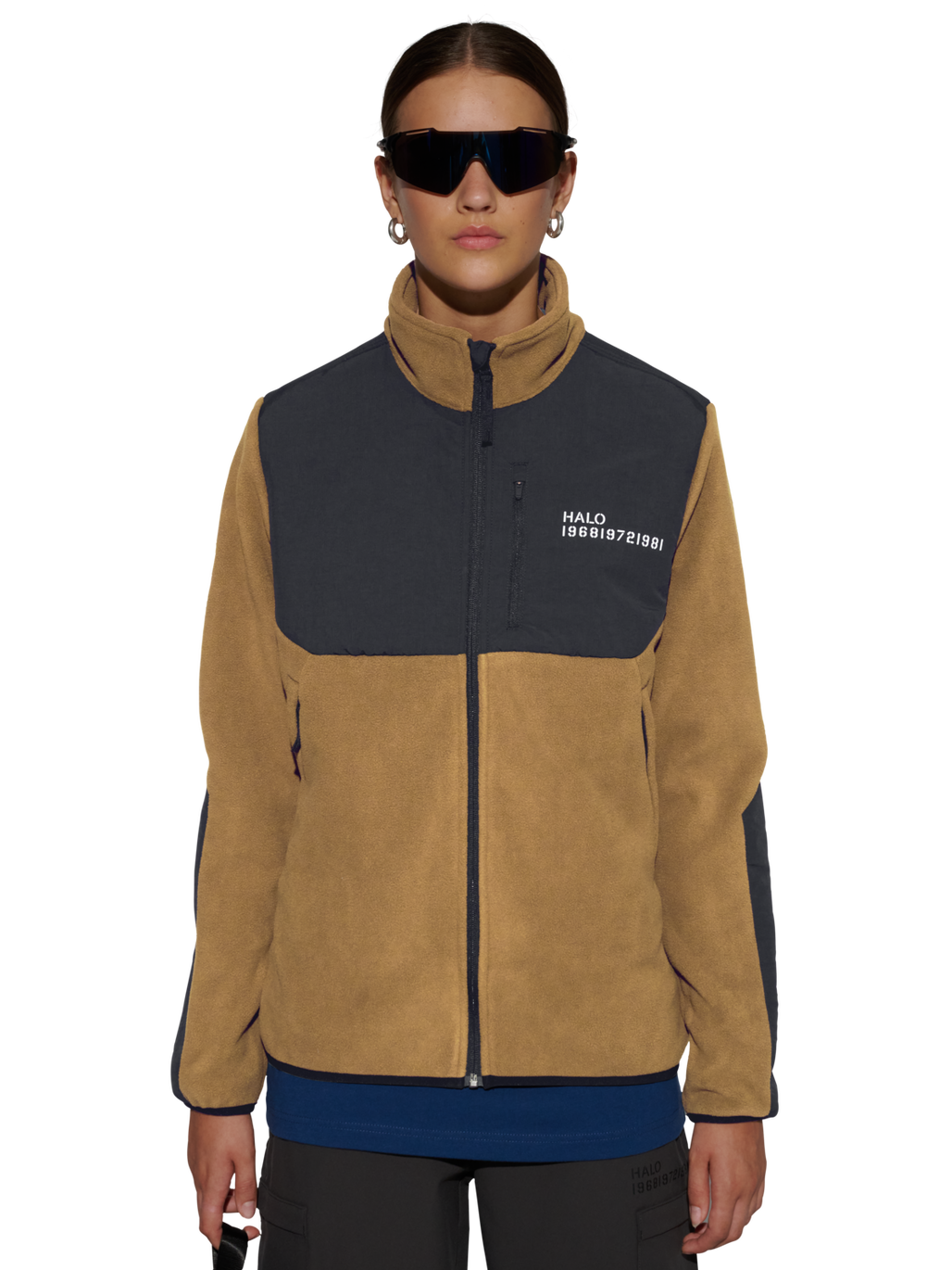 HALO BLOCKED ZIP FLEECE, KANGAROO, model