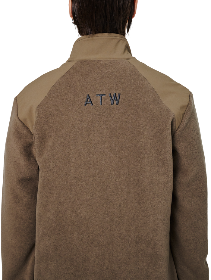 HALO PANELED FLEECE JACKET, CHOCOLATE CHIP, model