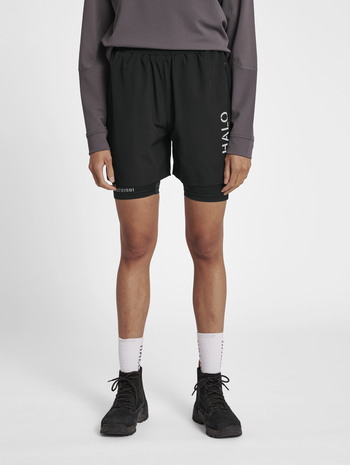 HALO 2-LAYER SHORTS, BLACK, model