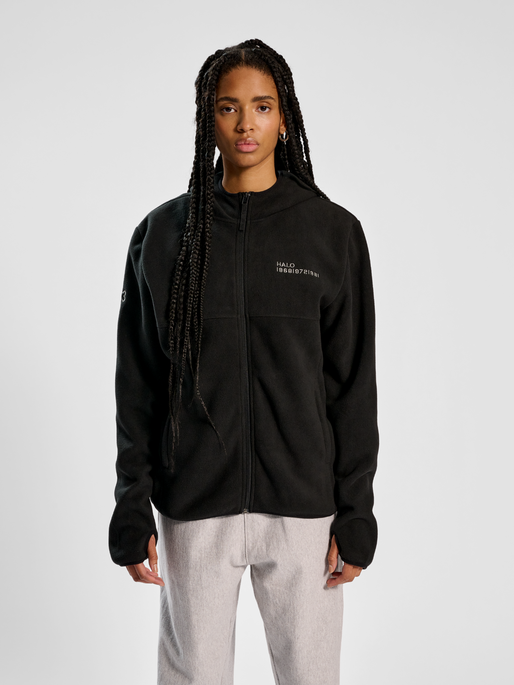 HALO HOODED FLEECE, BLACK, model
