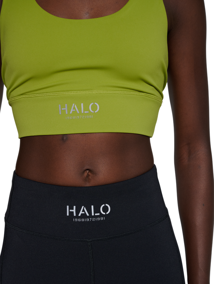 HALO WOMEN TRAINING BRA, TURTLE GREEN, model