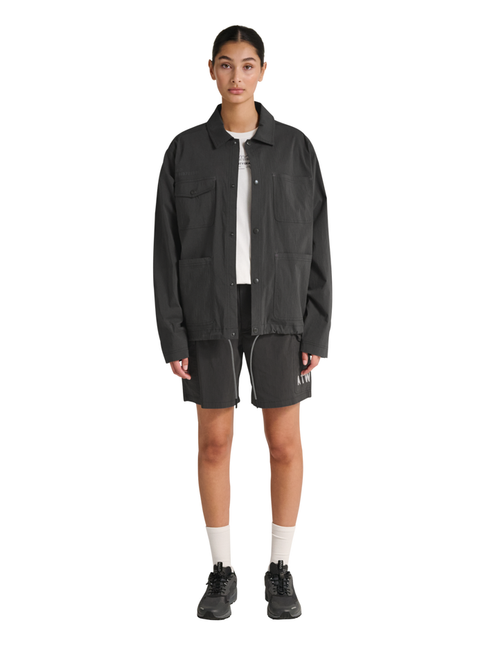 HALO NOVA SHIRT, RAVEN, model