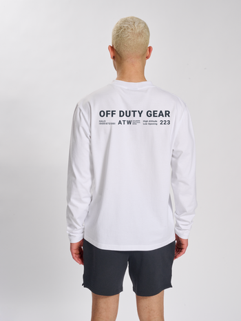 HALO LONGSLEEVE T-SHIRT, WHITE, model