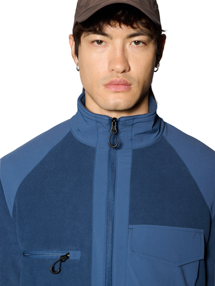 HALO PANELED FLEECE JACKET, SARGASSO SEA, model