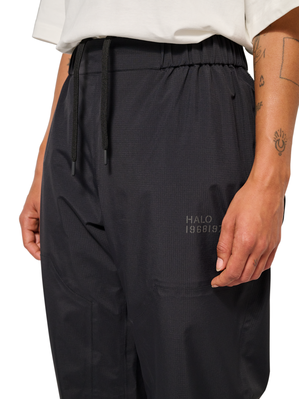 HALO GHOST SHELL PANTS, BLACK, model