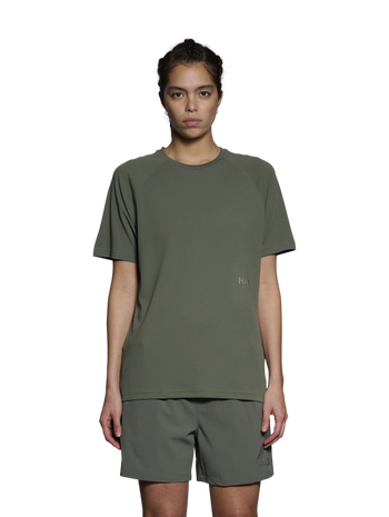 HALO SORONA T-SHIRT, AGAVE GREEN, model