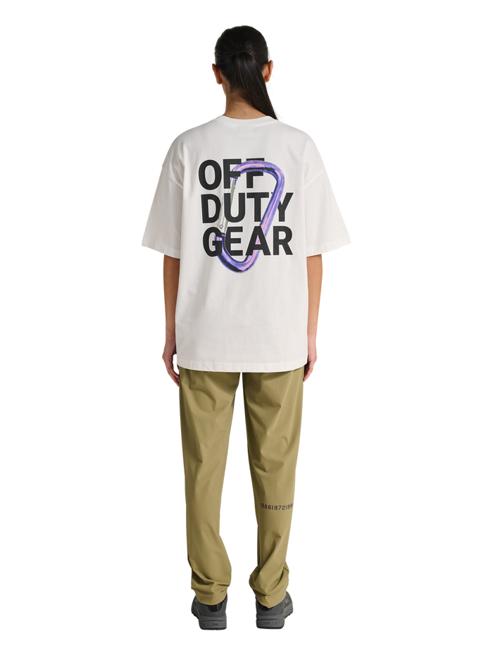 HALO GRAPHIC BOXY T-SHIRT, MARSHMALLOW/SILVER/ASTRAL AURA, model
