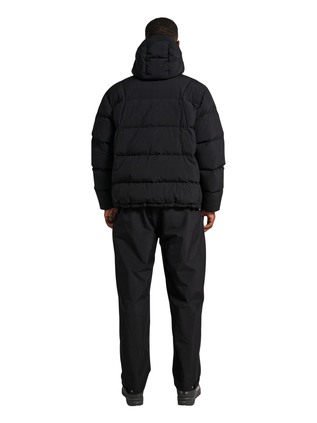 HALO MAVERICK DOWN JACKET, BLACK, model