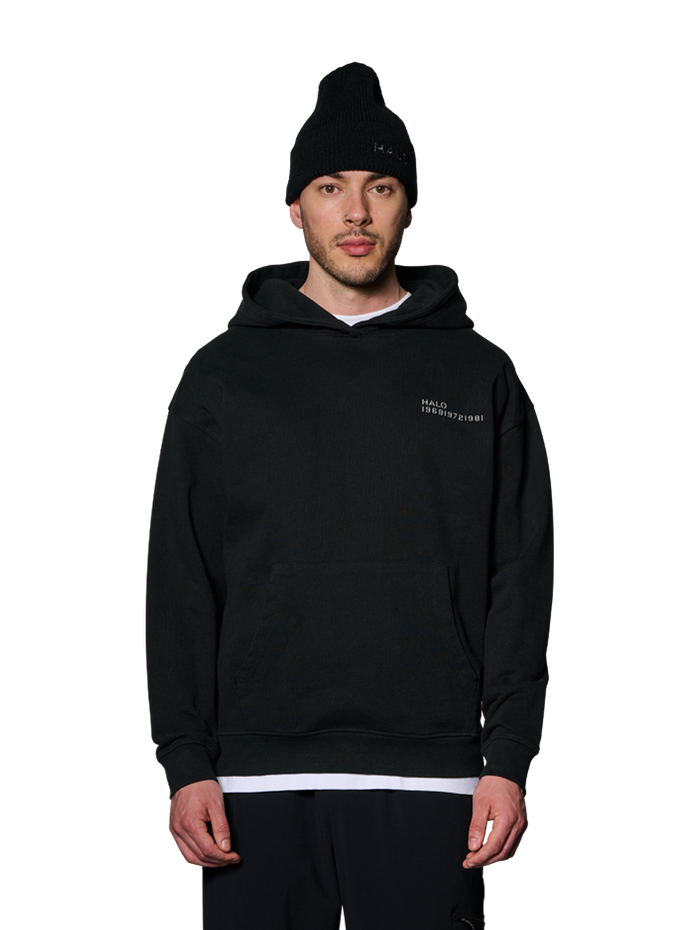 HALO ESSENTIAL HOODIE, BLACK, model