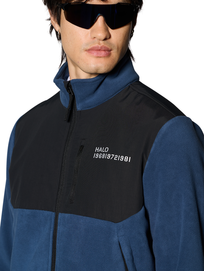 HALO BLOCKED ZIP FLEECE, SARGASSO SEA, model