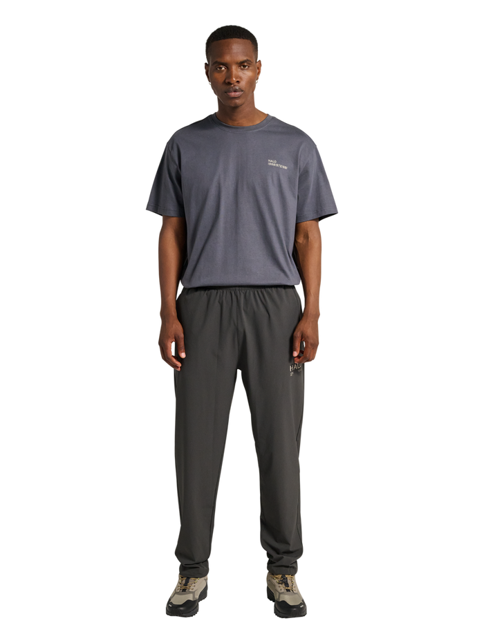 HALO TECH PANTS, ASPHALT, model