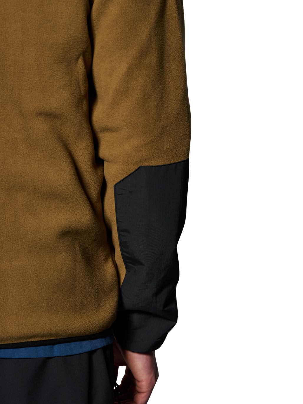 HALO BLOCKED ZIP FLEECE, KANGAROO, model