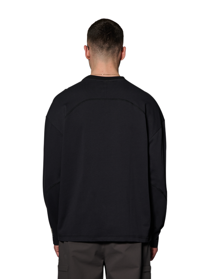 HALO CORDURA L/S T-SHIRT, BLACK, model