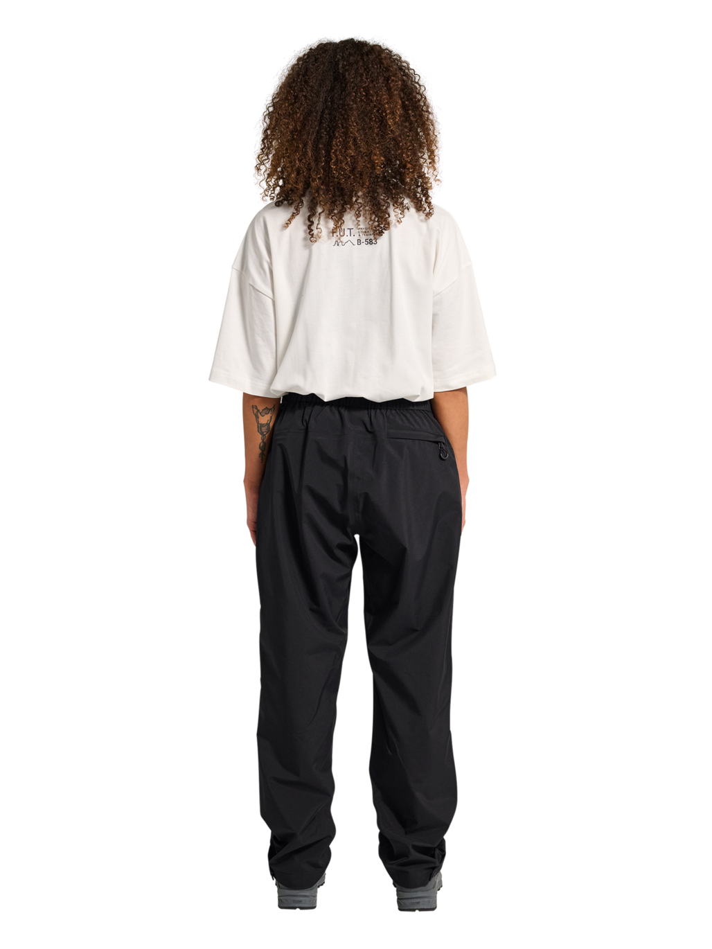 HALO GHOST SHELL PANTS, BLACK, model