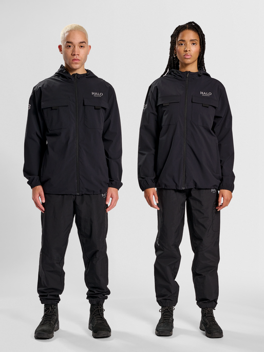 HALO TRAIL JACKET, BLACK, model