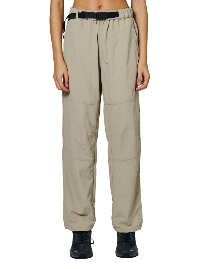 HALO ASSET PANTS, SENECA ROCK, model