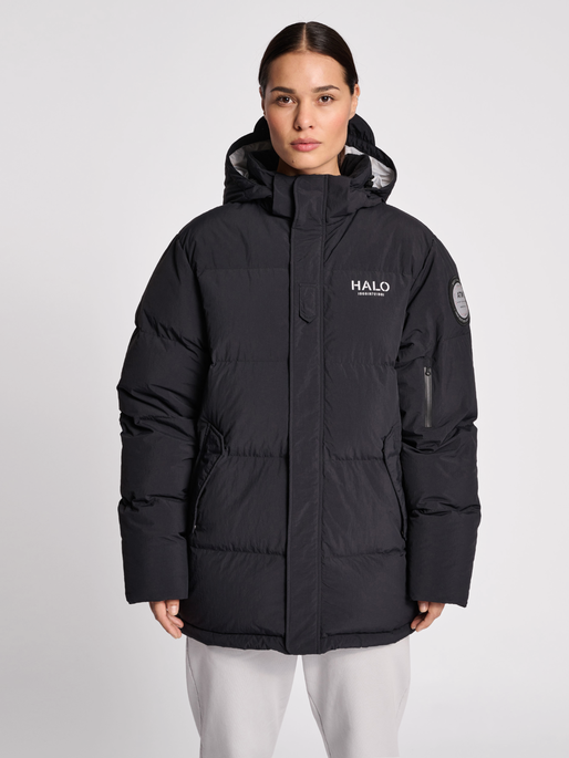 HALO S DOWN PUFFER, BLACK, model