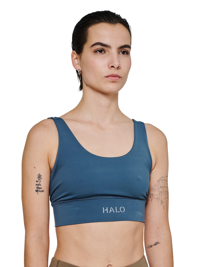 HALO WOMEN TRAINING BRA, DARK SLATE, model