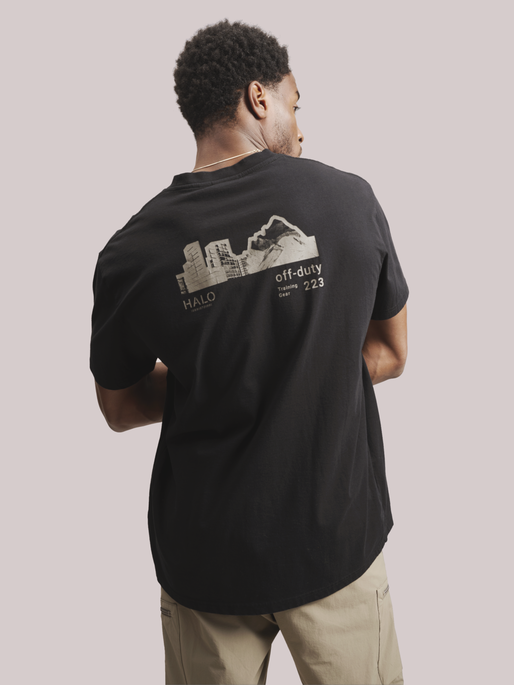 HALO OFF DUTY T-SHIRT, BLACK, model