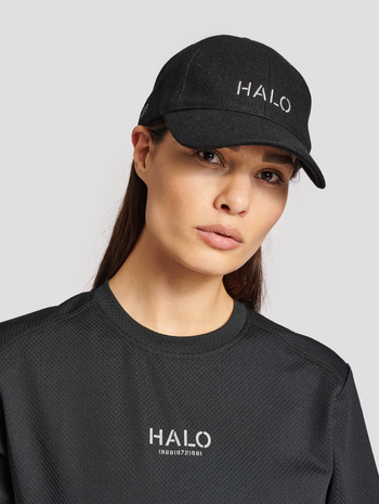 HALO WOOL CAP, BLACK, model