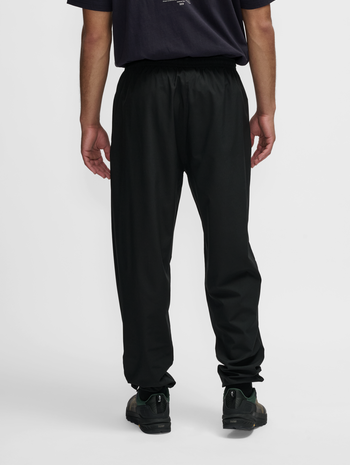 HALO TECH PANTS, BLACK, model