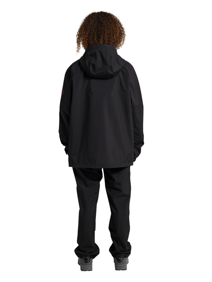 HALO GHOST SHELL JACKET, BLACK, model