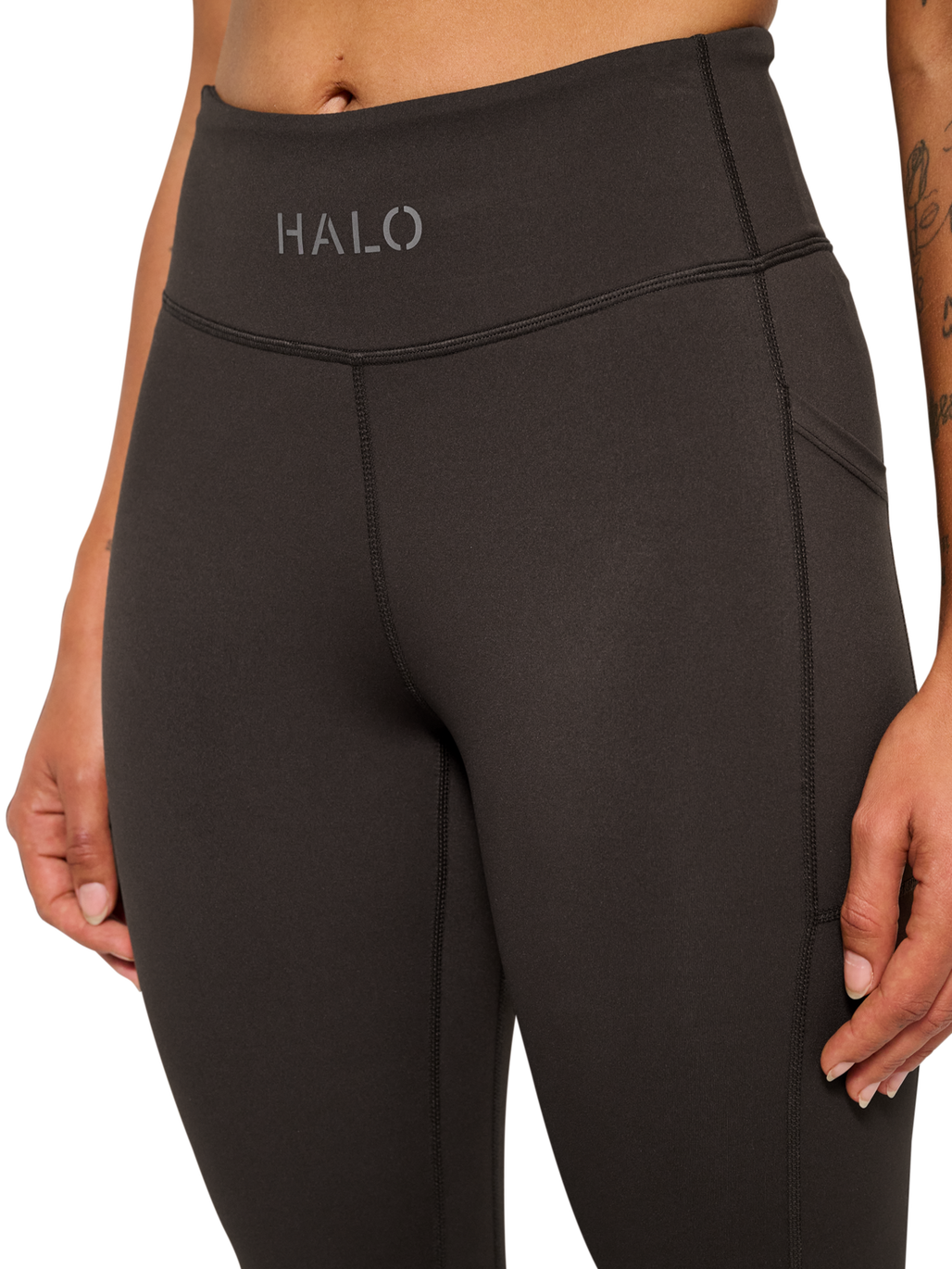 HALO WOMEN TRAINING TIGHTS, CHOCOLATE TORTE, model