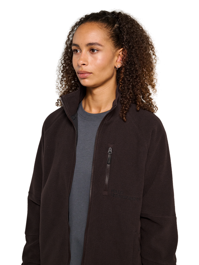 HALO WINDPROOF TEDDYFLEECE JACKET, CHOCOLATE TORTE, model