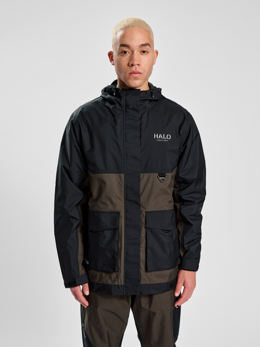 HALO BLOCKED SHELL JACKET, BLACK, model