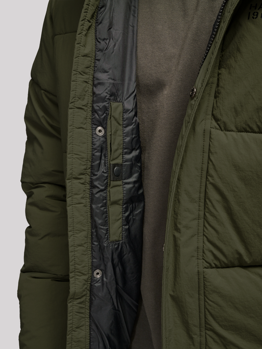 HALO THERMOLITE PUFFER, FOREST NIGHT, model