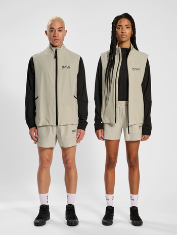 HALO TECH VEST, OYSTER GRAY, model