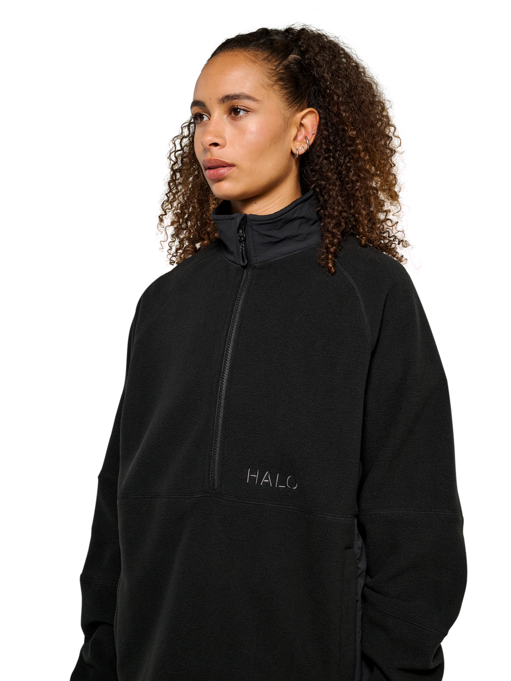 HALO TEDDYFLEECE PULLOVER, BLACK, model