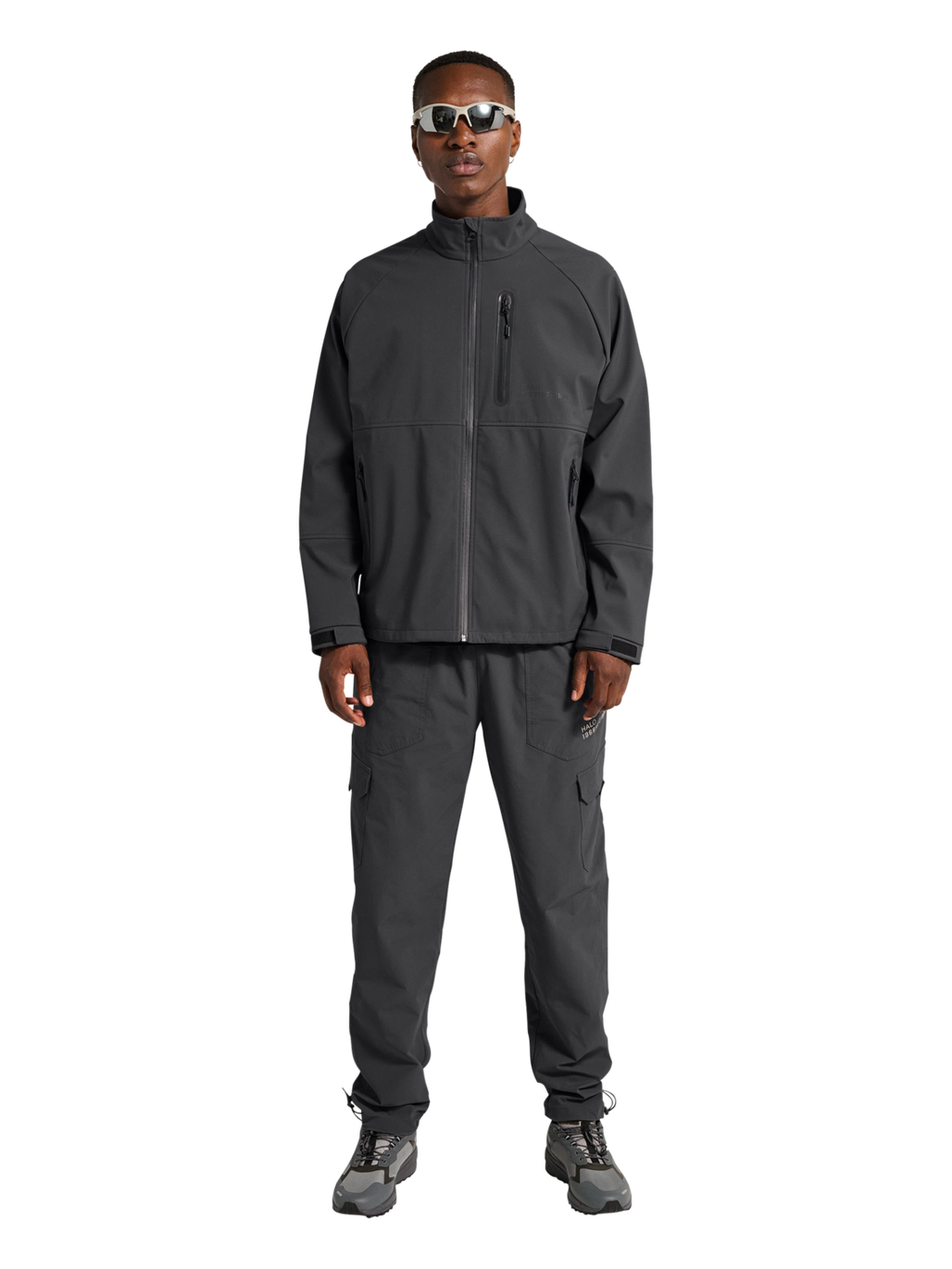 HALO ELITE SOFTSHELL JACKET, ASPHALT, model
