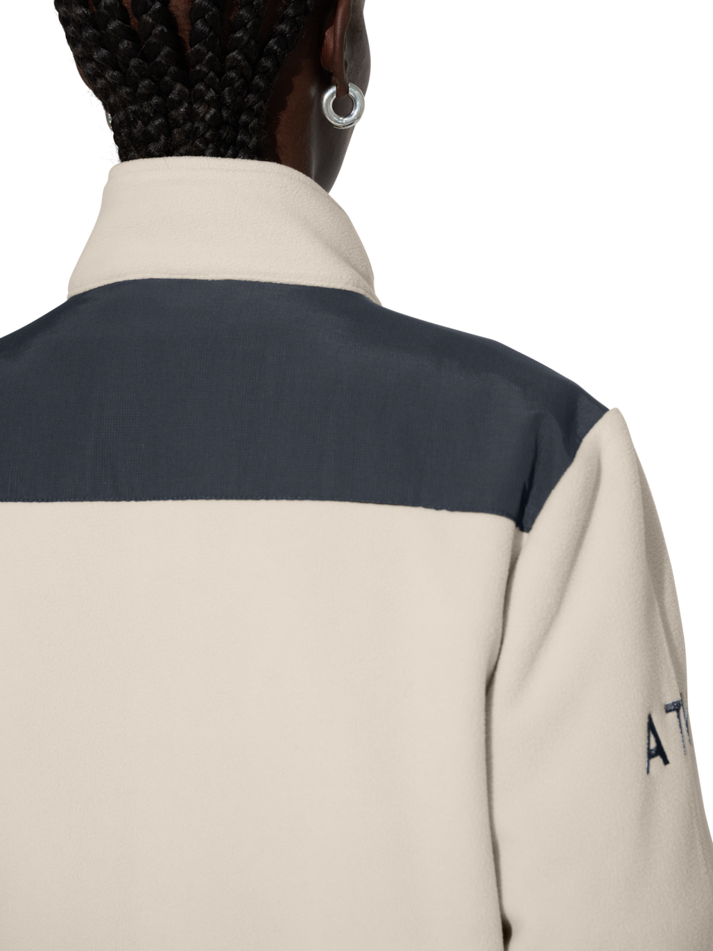 HALO BLOCKED ZIP FLEECE, OYSTER GRAY, model