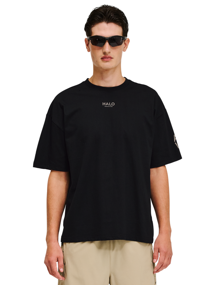 HALO GRAPHIC BOXY T-SHIRT, BLACK/SENECA ROCK, model