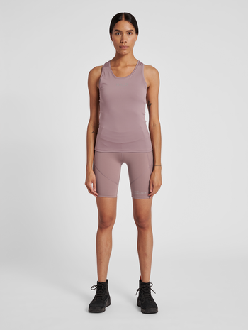 HALO WOMENS SPRINTERS, TWILIGHT MAUVE, model