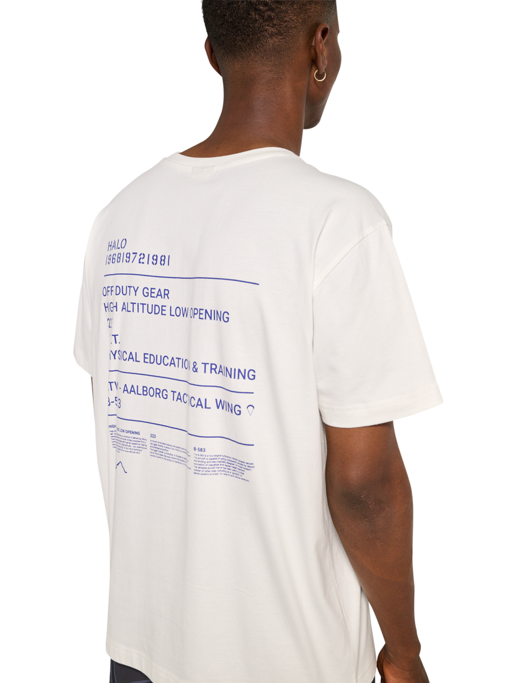 HALO GRAPHIC T-SHIRT, MARSHMALLOW, model