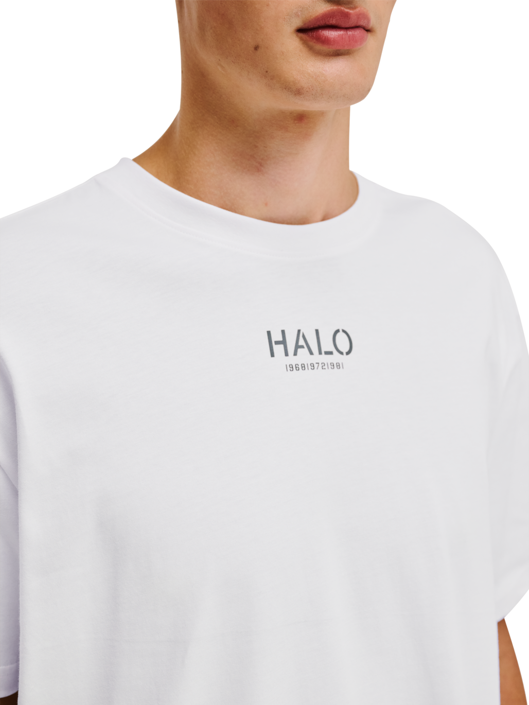 HALO GRAPHIC T-SHIRT 02, MARSHMALLOW, model