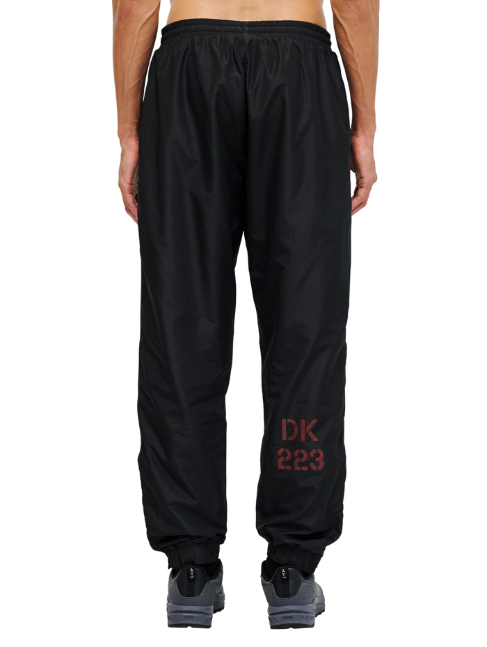 HALO DBU  TRACKSUIT  PANTS, BLACK, model