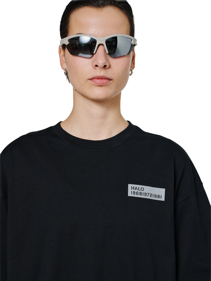 HALO GRAPHIC BOXY T-SHIRT, BLACK/GRIFFIN/GRIFFIN, model